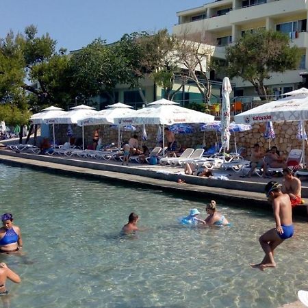 Apartman Mihalj Zadar-Rtina Miletici Eksteriør billede