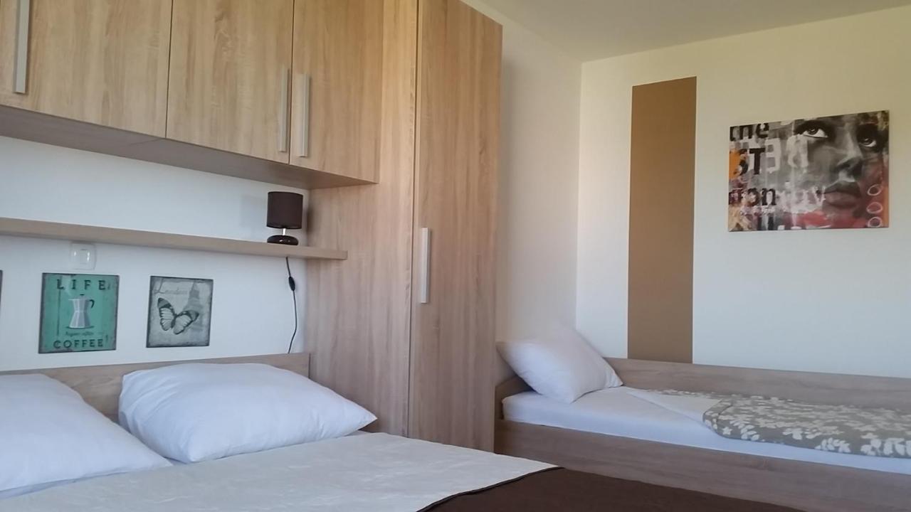 Apartman Mihalj Zadar-Rtina Miletici Eksteriør billede