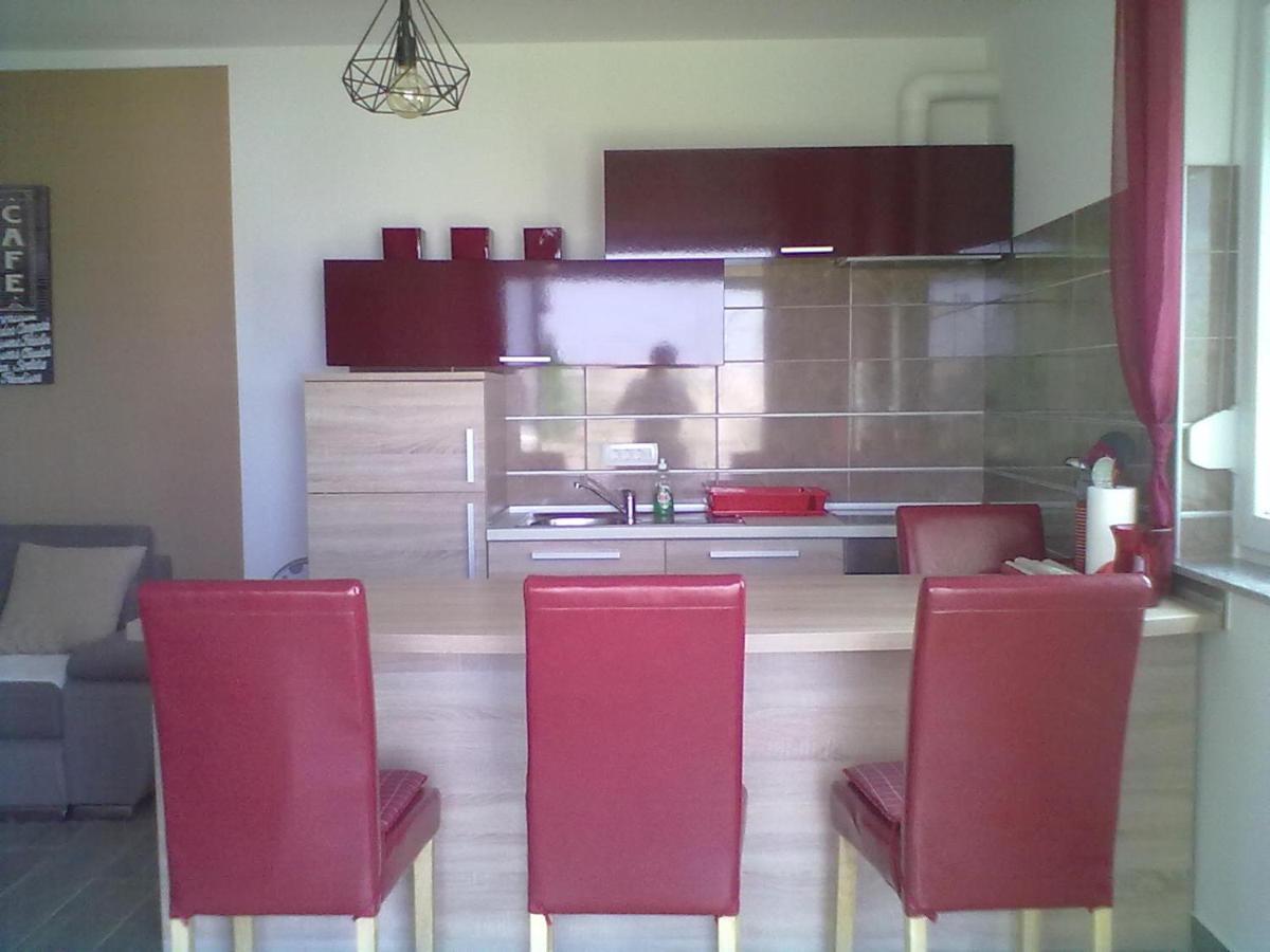 Apartman Mihalj Zadar-Rtina Miletici Eksteriør billede