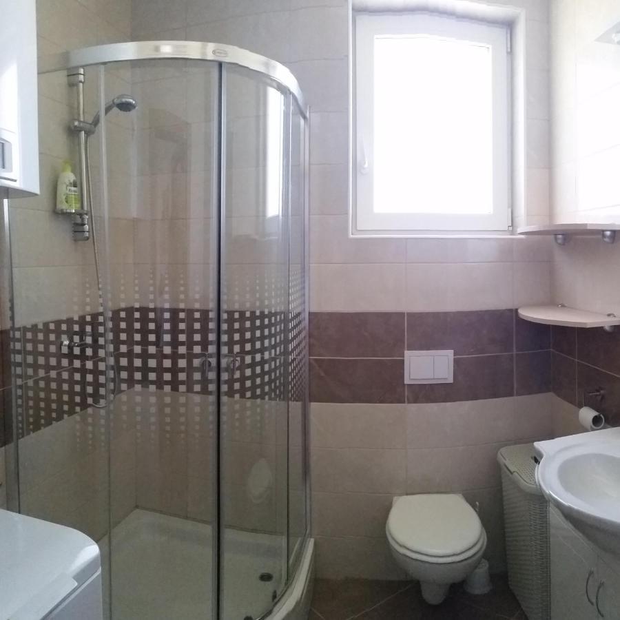 Apartman Mihalj Zadar-Rtina Miletici Eksteriør billede
